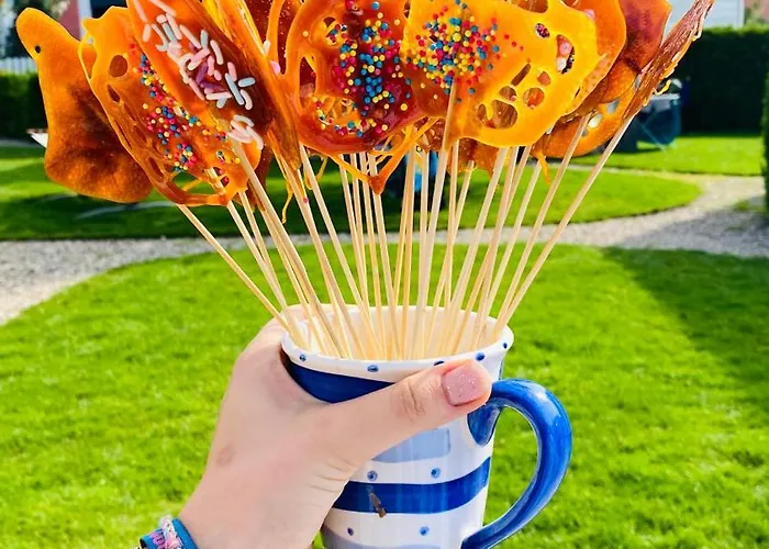 Fajne Miejsce - Caloroczne Slow Relax Sauna & Jacuzzi Dębki