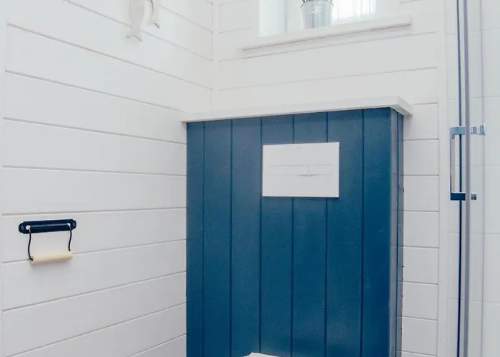 Fajne Miejsce - Caloroczne Slow Relax Sauna & Jacuzzi Dębki