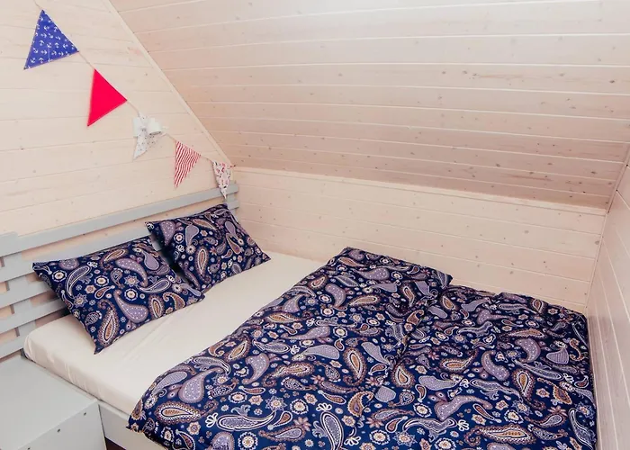 Fajne Miejsce - Caloroczne Slow Relax Sauna & Jacuzzi